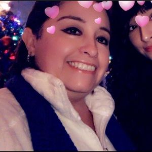 Meet your Posher, Teresa